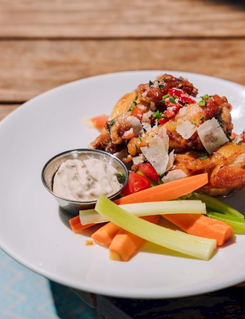 Hotel MdR Marina Del Rey - A Double Tree by Hilton