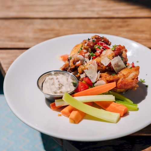 Hotel MdR Marina Del Rey - A Double Tree by Hilton