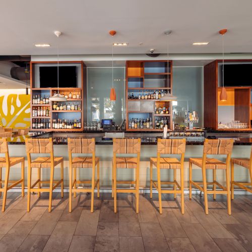 Hotel MdR Marina Del Rey - A Double Tree by Hilton