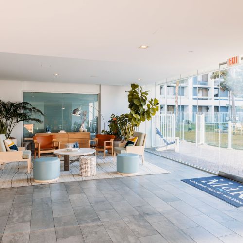 Hotel MdR Marina Del Rey - A Double Tree by Hilton