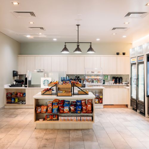 Hotel MdR Marina Del Rey - A Double Tree by Hilton