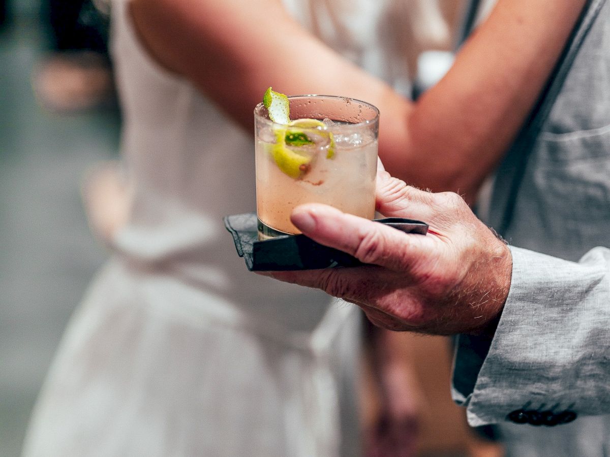 Hotel MdR Marina Del Rey - A Double Tree by Hilton