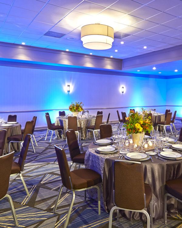 Hotel MdR Marina Del Rey - A Double Tree by Hilton